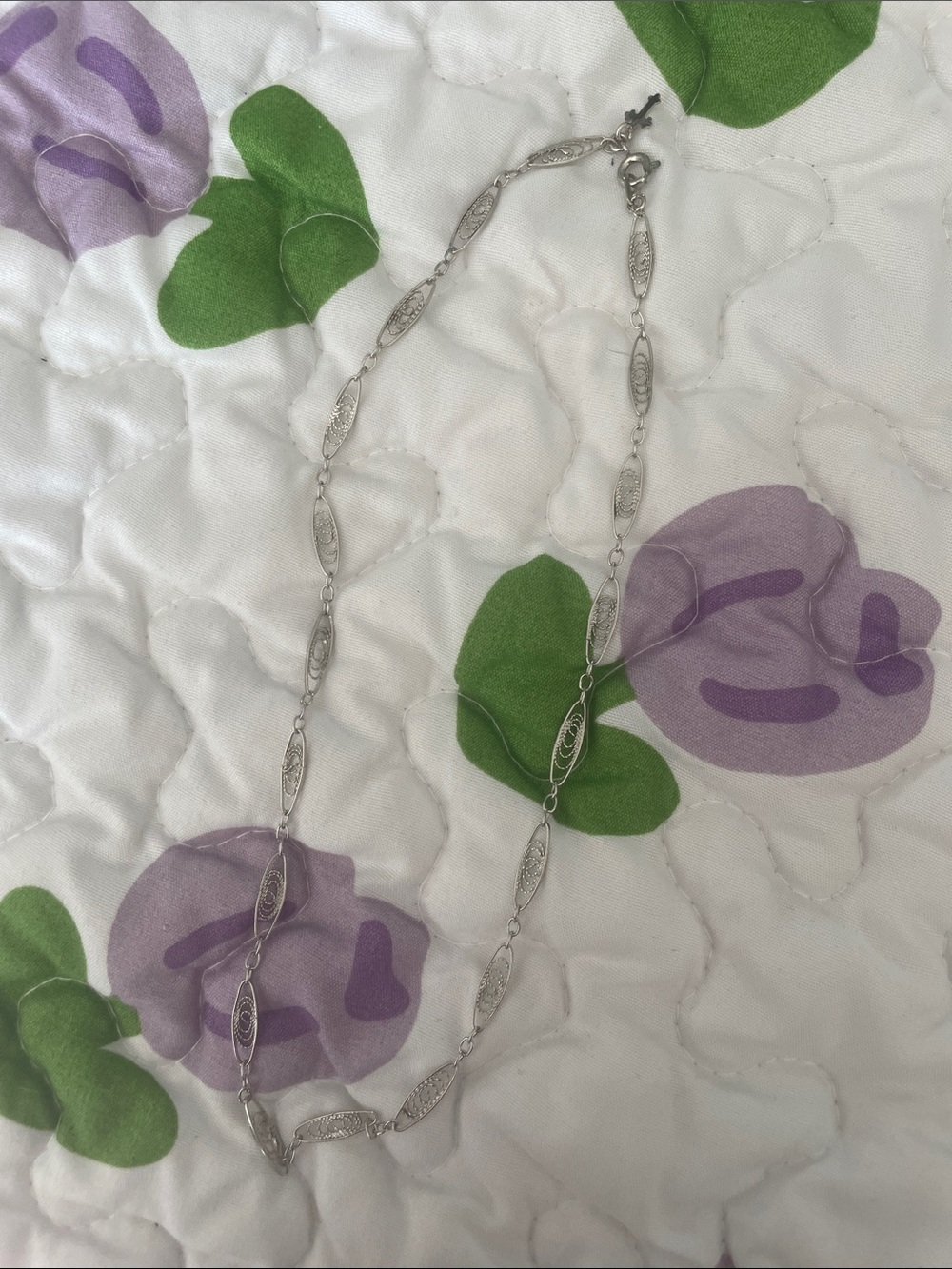 Dainty vintage Trifari Silver Filigree Link Necklace